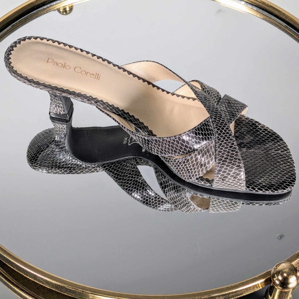 EUC  Paolo Corelli -sz 9 sandal